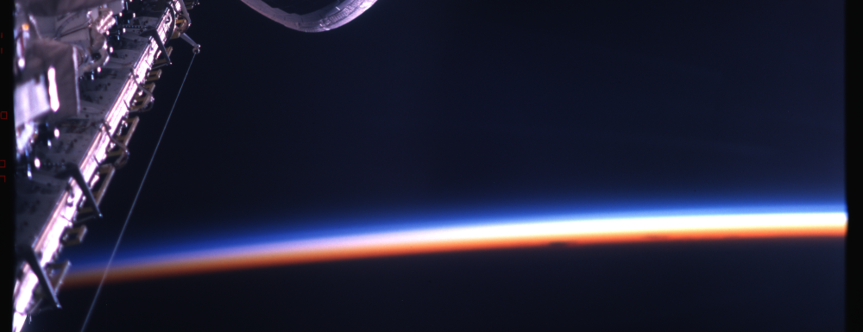 La terra vista dallo spazio con l’astronauta Maurizio Cheli